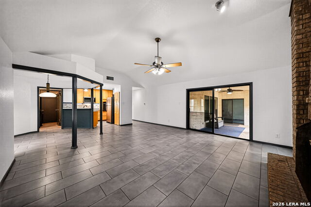 Image 13 of 59 For 25334 Hazy Hollow