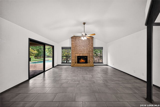 Image 15 of 59 For 25334 Hazy Hollow