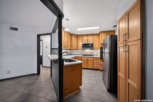 Image 16 of 59 For 25334 Hazy Hollow