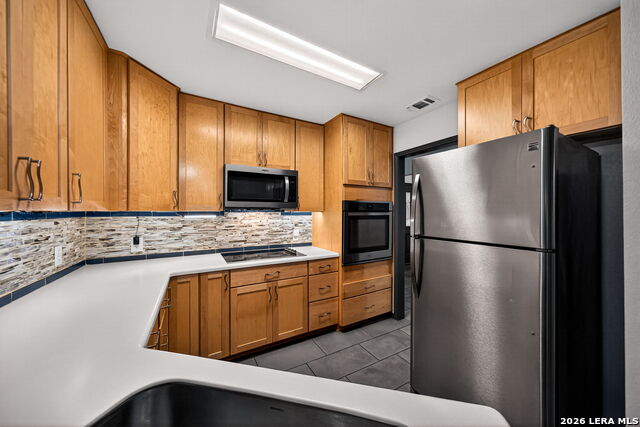 Image 17 of 59 For 25334 Hazy Hollow