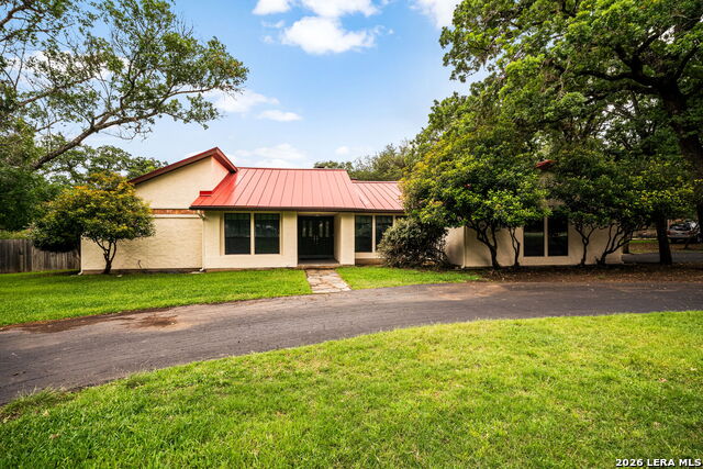 Image 20 of 59 For 25334 Hazy Hollow