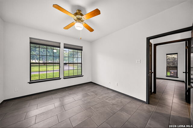 Image 29 of 59 For 25334 Hazy Hollow