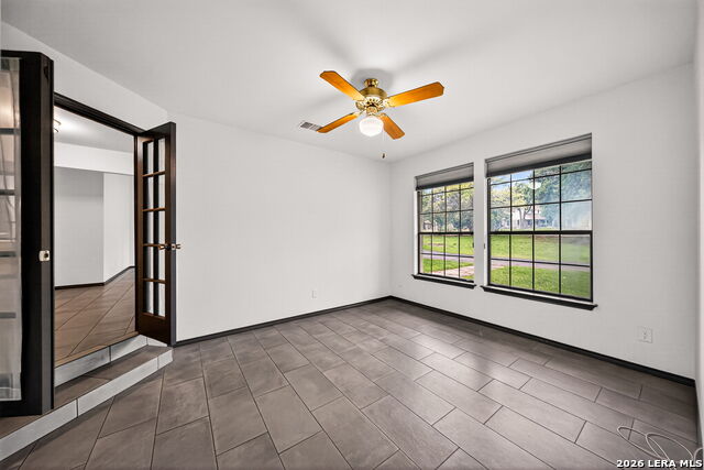 Image 30 of 59 For 25334 Hazy Hollow