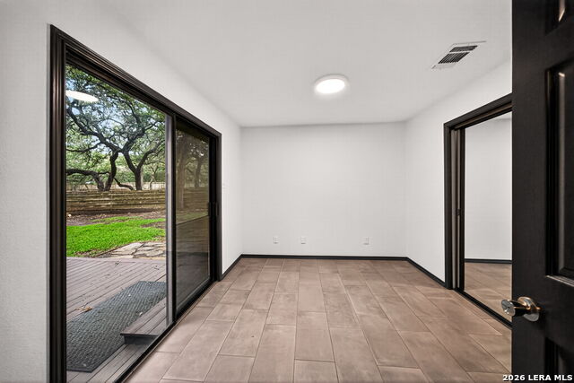 Image 40 of 59 For 25334 Hazy Hollow