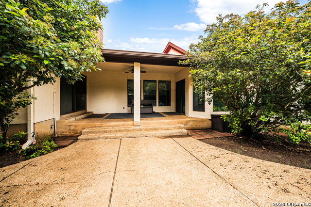 Image 47 of 59 For 25334 Hazy Hollow