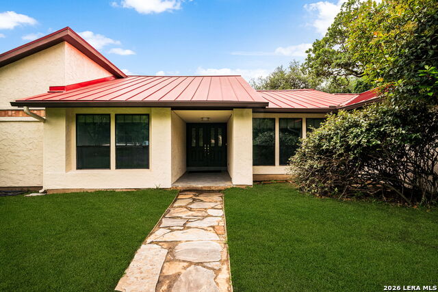 Image 8 of 59 For 25334 Hazy Hollow