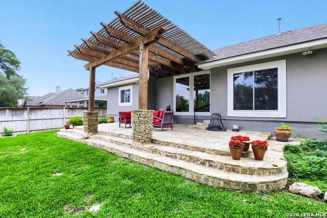 Image 24 of 25 For 15114 Grayoak Forest