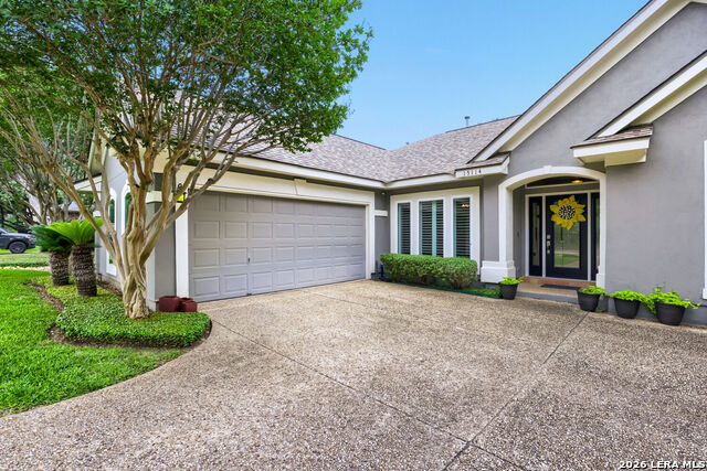 Image 3 of 25 For 15114 Grayoak Forest