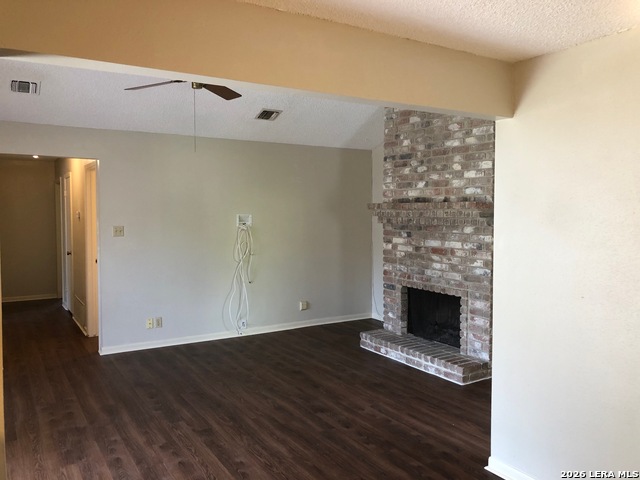 Image 16 of 28 For 7220 Rimwood