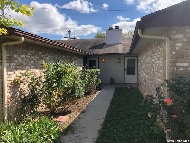 Image 26 of 28 For 7220 Rimwood