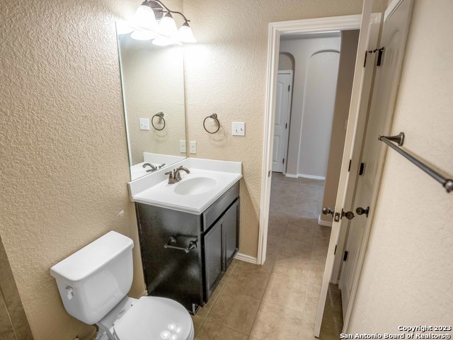 Image 17 of 24 For 8611 Lantana Spgs