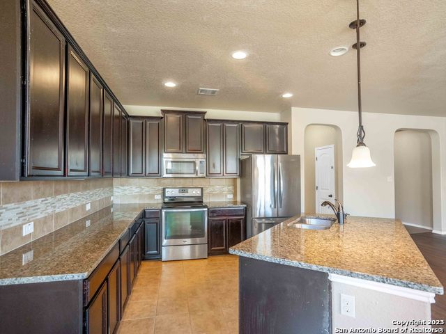 Image 6 of 24 For 8611 Lantana Spgs