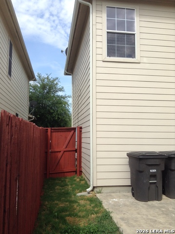 Image 11 of 12 For 16122 Barrel Run