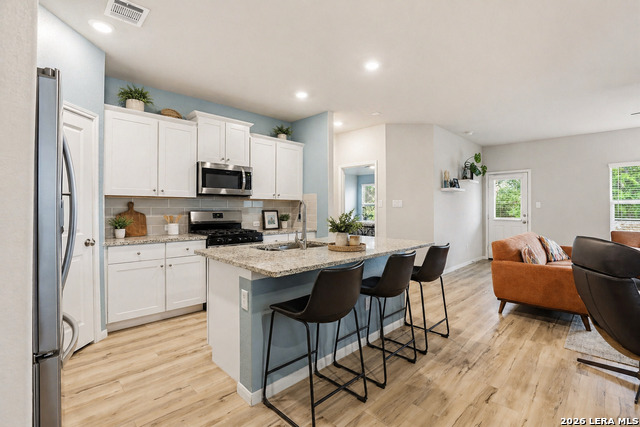 Image 17 of 37 For 31697 Untrodden Way