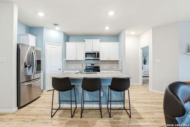 Image 18 of 37 For 31697 Untrodden Way