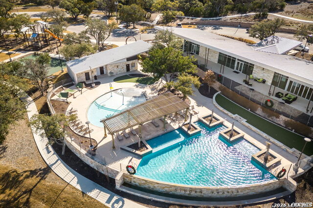 Image 36 of 37 For 31697 Untrodden Way