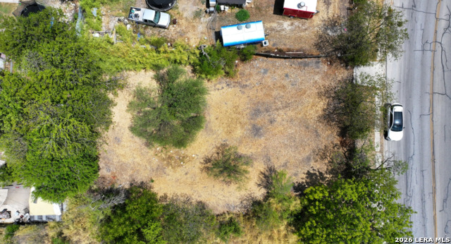 Image 4 of 5 For 4515 Martin St W