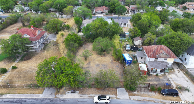 Image 5 of 5 For 4515 Martin St W