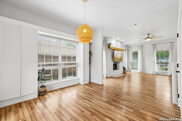 Image 7 of 35 For 15727 Knolldown