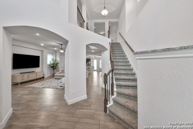 Image 3 of 39 For 6514 Comanche Post