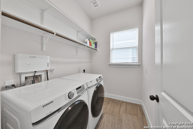 Image 35 of 39 For 6514 Comanche Post