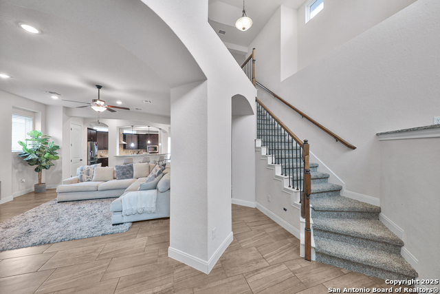 Image 4 of 39 For 6514 Comanche Post