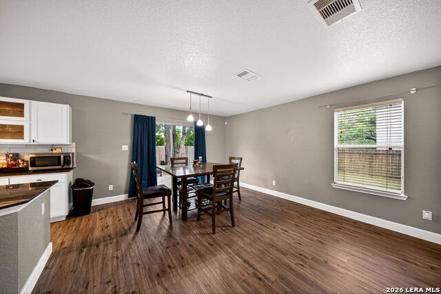 Image 15 of 32 For 7447 Saddle Bend Dr