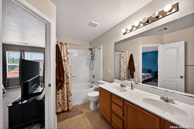 Image 21 of 32 For 7447 Saddle Bend Dr