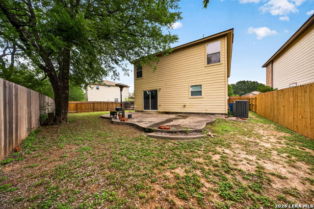 Image 28 of 32 For 7447 Saddle Bend Dr