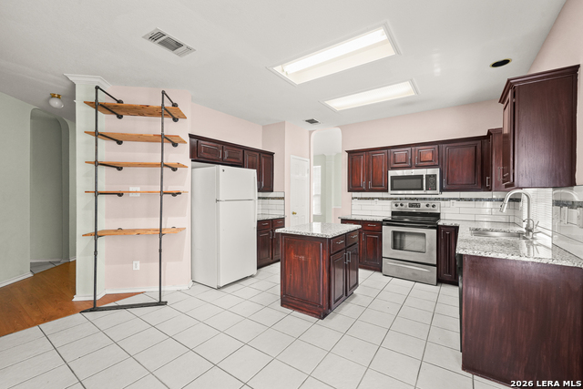 Image 10 of 31 For 12215 Stable Fork Dr