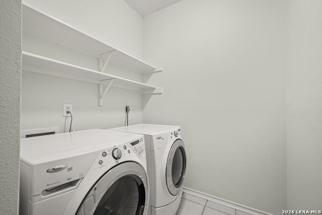 Image 16 of 31 For 12215 Stable Fork Dr