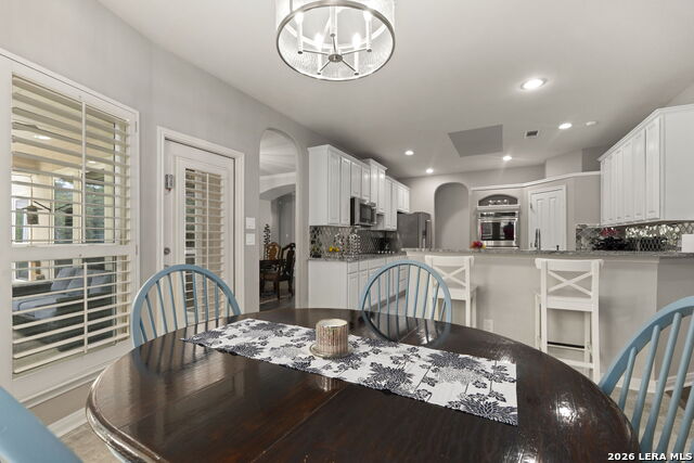 Image 14 of 49 For 13418 Heights Park