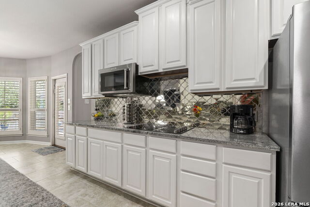 Image 16 of 49 For 13418 Heights Park