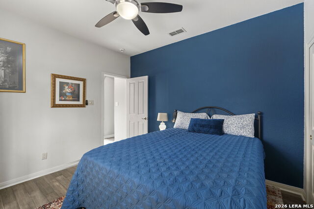 Image 28 of 49 For 13418 Heights Park