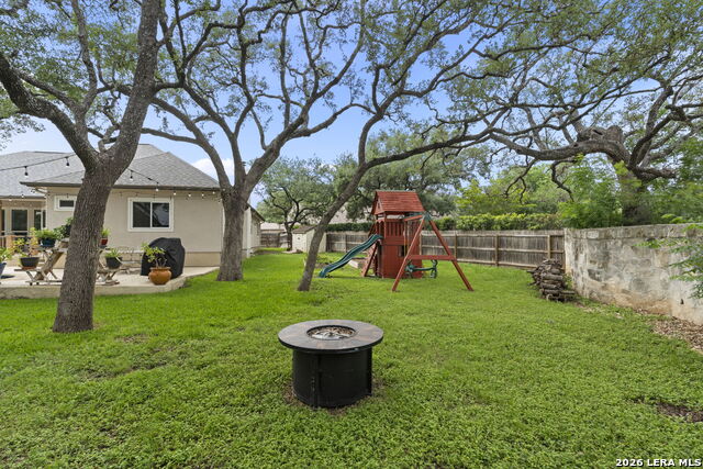 Image 39 of 49 For 13418 Heights Park