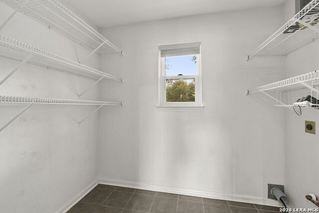 Image 21 of 48 For 628 Sunshine Mdw