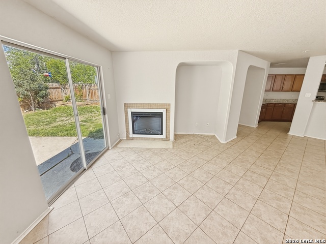 Image 11 of 39 For 535 Gable Point