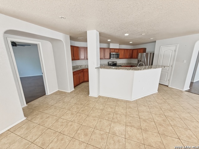 Image 12 of 39 For 535 Gable Point