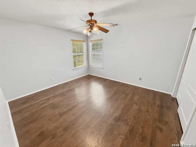 Image 34 of 39 For 535 Gable Point