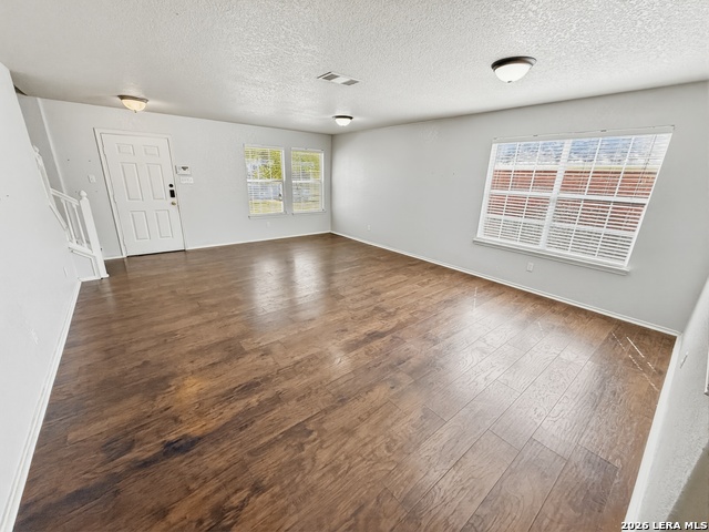 Image 6 of 39 For 535 Gable Point