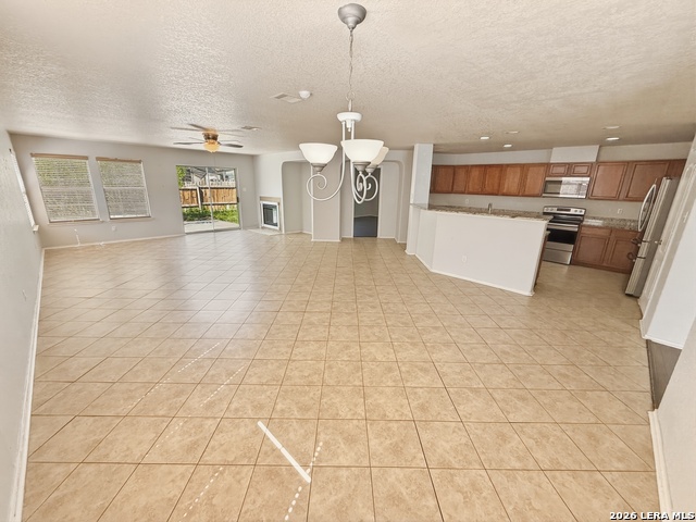 Image 8 of 39 For 535 Gable Point