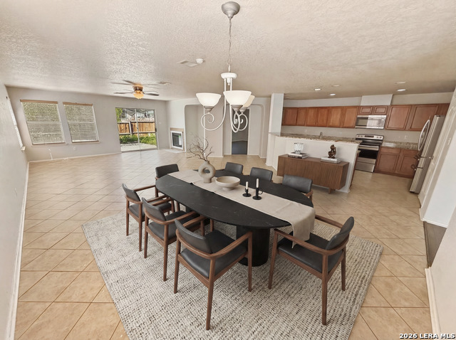 Image 9 of 39 For 535 Gable Point