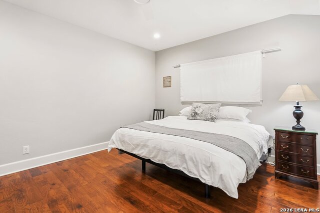 Image 12 of 37 For 2 La Mesa  