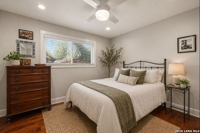 Image 13 of 37 For 2 La Mesa  