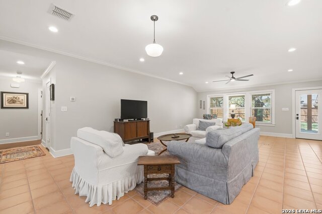 Image 4 of 37 For 2 La Mesa  