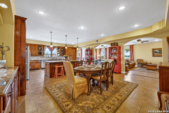 Image 22 of 43 For 165 Pr 8250  