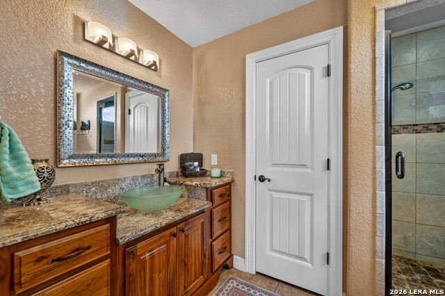 Image 33 of 43 For 165 Pr 8250  