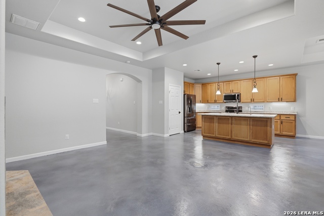 Image 11 of 28 For 1760 Rolling River Vw