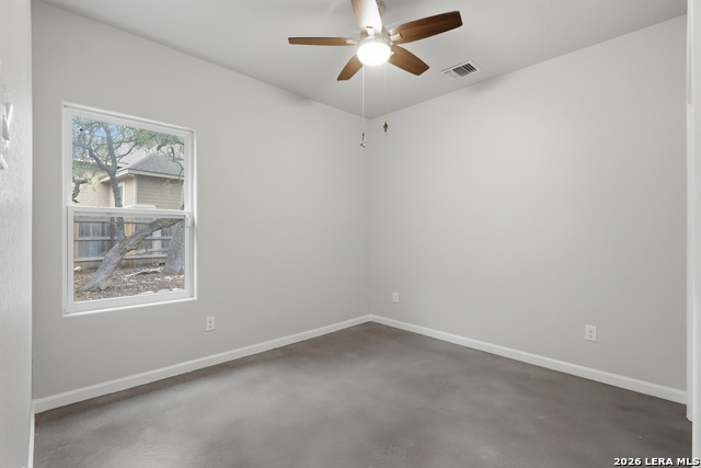 Image 21 of 28 For 1760 Rolling River Vw