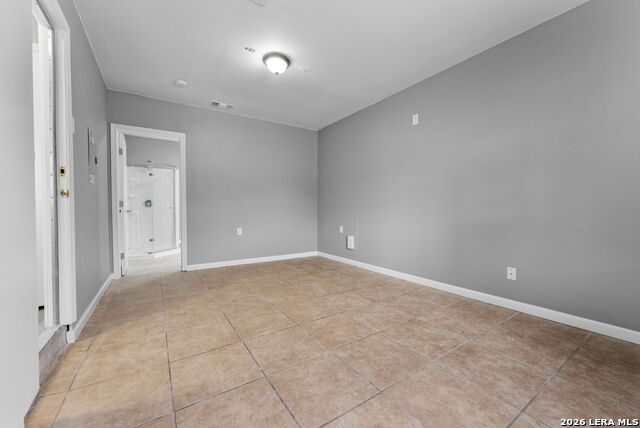 Image 13 of 28 For 6411 Royalty Pt